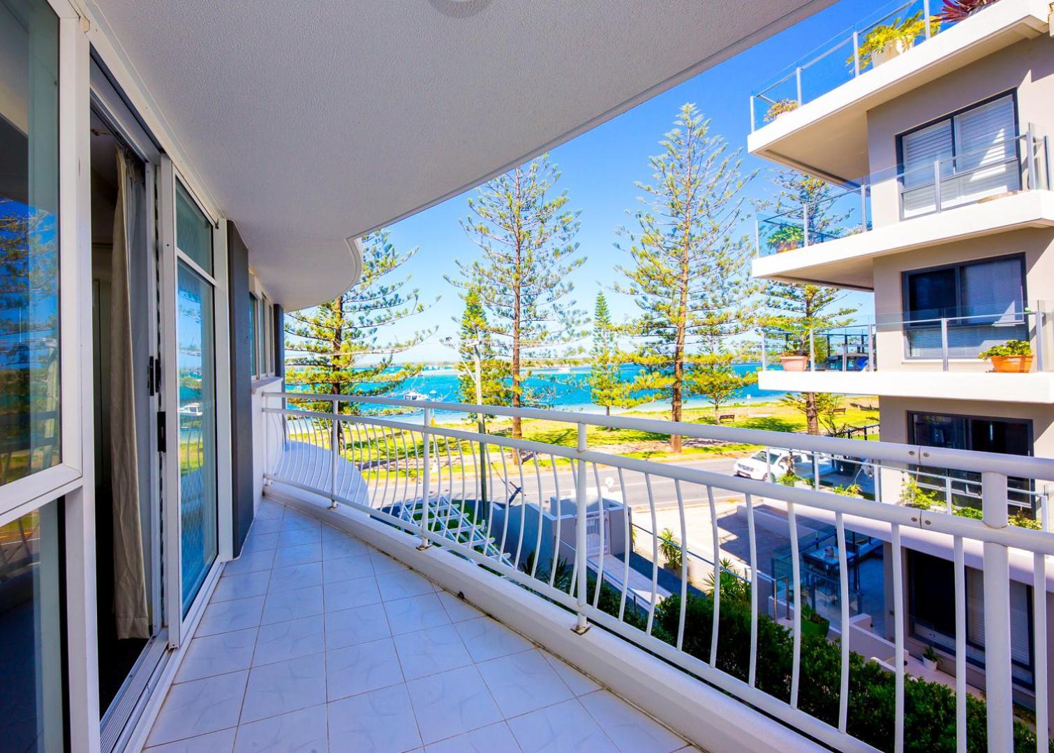 The Atrium Resort Gold Coast Exterior photo